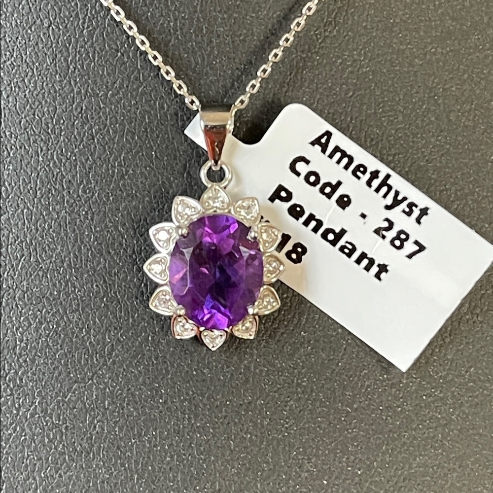 NWT Elegant Natural Purple Amethyst 11X9mm Pendant in 925 Sterling Silver
